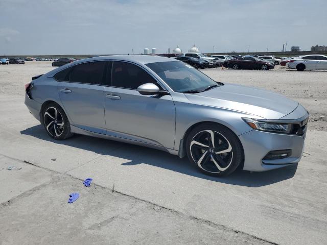 1HGCV1F32JA111264 - 2018 HONDA ACCORD SPORT SILVER photo 4