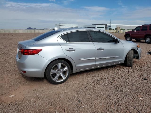 19VDE1F78EE000042 - 2014 ACURA ILX 20 TECH SILVER photo 3