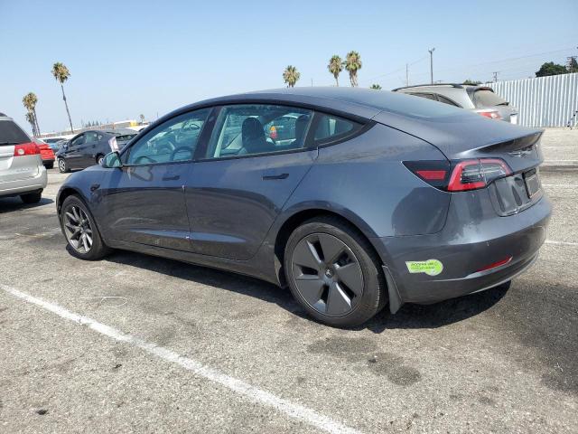 5YJ3E1EB7NF360454 - 2022 TESLA MODEL 3 灰色 照片 2