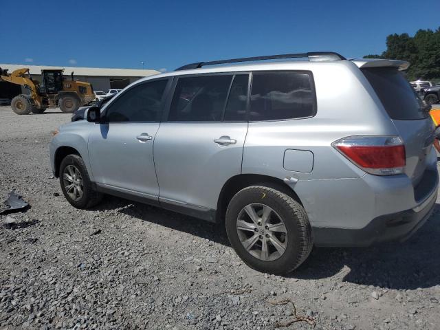 5TDBK3EH6DS216070 - 2013 TOYOTA HIGHLANDER BASE Արծաթագույն լուսանկար 2