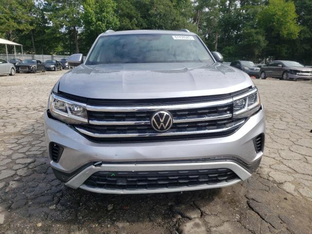 1V26E2CA3LC231889 - 2020 VOLKSWAGEN ATLAS CROS SE 银色 照片 5