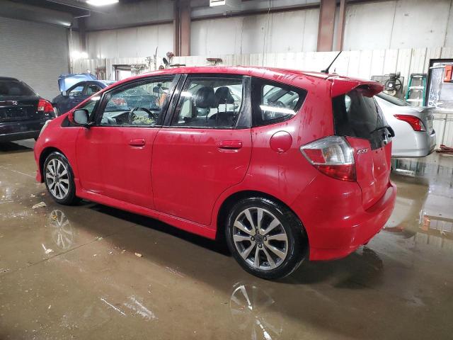 JHMGE8H53DC052563 - 2013 HONDA FIT SPORT RED photo 2