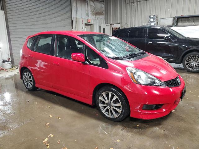 JHMGE8H53DC052563 - 2013 HONDA FIT SPORT RED photo 4