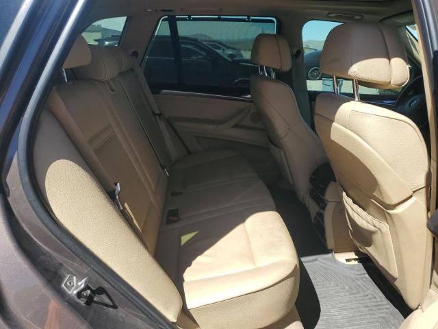5UXZW0C52CL666579 - 2012 BMW X5 XDRIVE35D BROWN photo 10