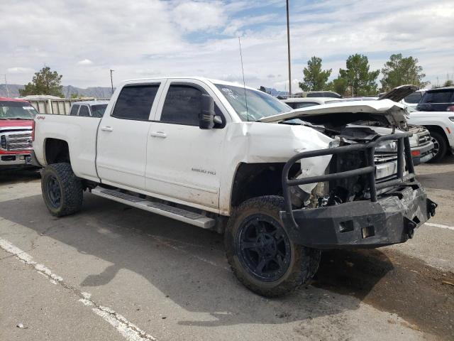 1GC1KVE86FF583934 - 2015 CHEVROLET SILVERADO K2500 HEAVY DUTY LT WHITE photo 4