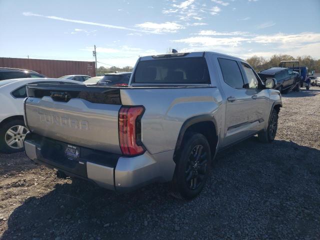 5TFNA5AB7NX016582 - 2022 TOYOTA TUNDRA CREWMAX PLATINUM Silber Foto 3