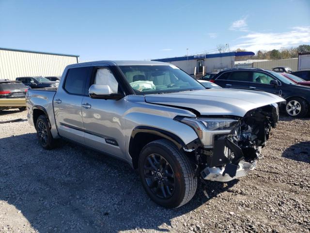 5TFNA5AB7NX016582 - 2022 TOYOTA TUNDRA CREWMAX PLATINUM Silber Foto 4