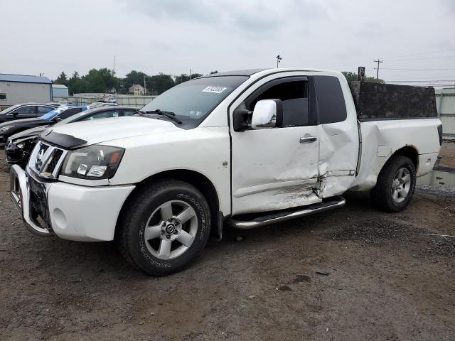 2004 NISSAN TITAN XE, 