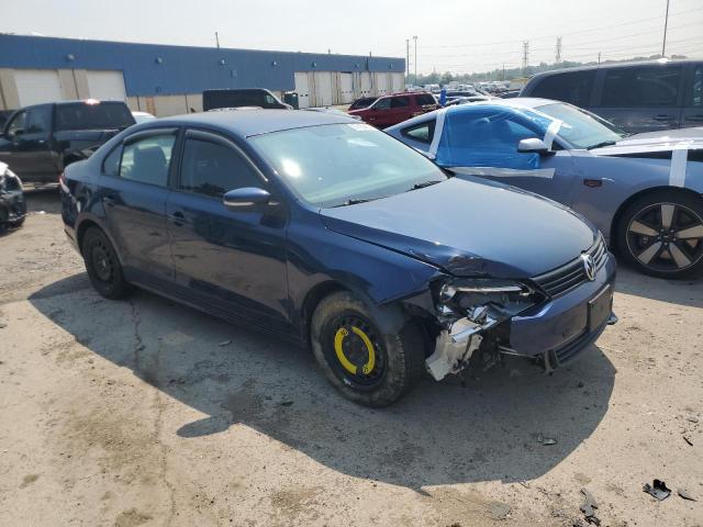 3VWD17AJ4EM395834 - 2014 VOLKSWAGEN JETTA SE BLUE photo 4