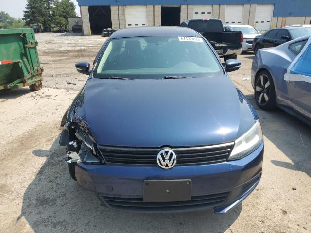 3VWD17AJ4EM395834 - 2014 VOLKSWAGEN JETTA SE BLUE photo 5