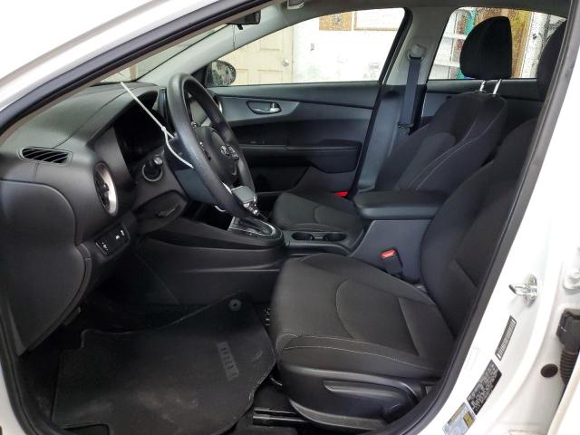 3KPF24AD4ME311716 - 2021 KIA FORTE FE WHITE photo 7