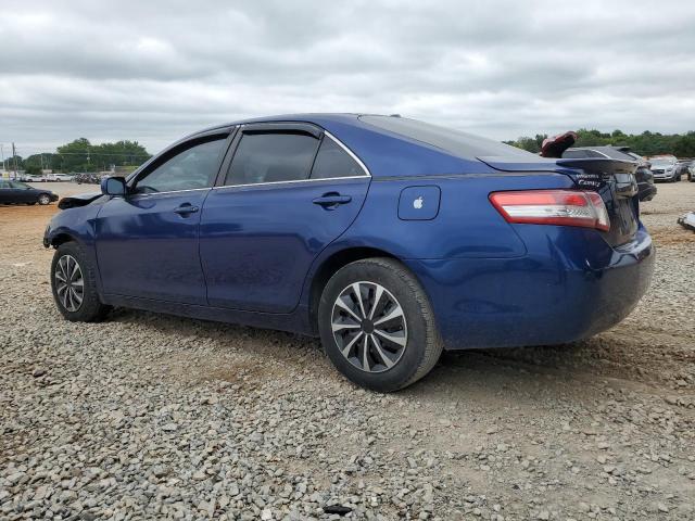 4T1BF3EK5BU714538 - 2011 TOYOTA CAMRY BASE Blau Foto 2