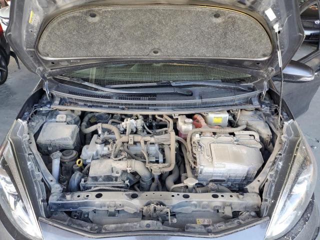 JTDKDTB38J1599649 - 2018 TOYOTA PRIUS C 灰色 照片 11