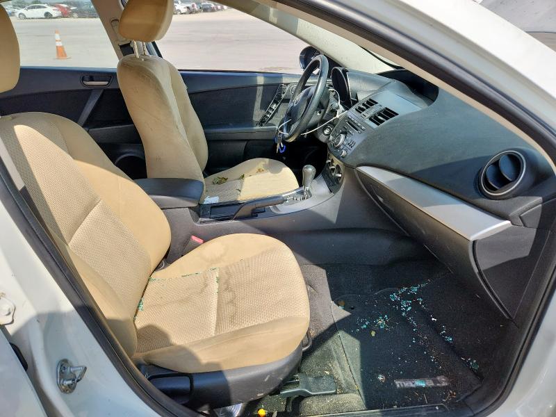 JM1BL1UG2C1506067 - 2012 MAZDA 3 I WHITE photo 7