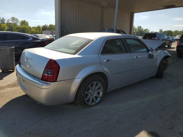 2C3JA63HX5H578510 - 2005 CHRYSLER 300C SILVER photo 3