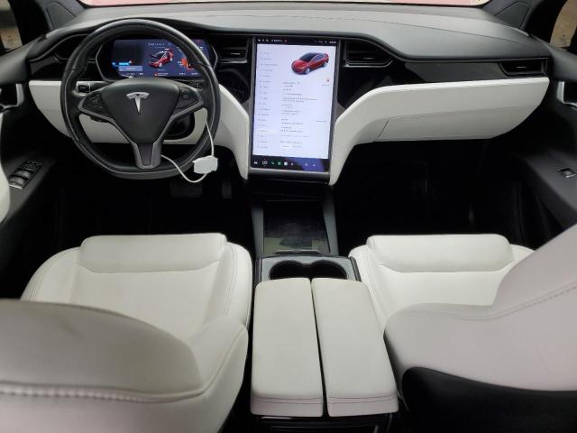5YJXCAE2XLF264936 - 2020 TESLA MODEL X 红色 照片 8