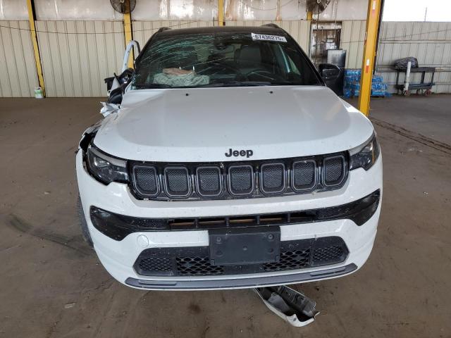 3C4NJDCB5NT159839 - 2022 JEEP COMPASS LIMITED Weiß Foto 5