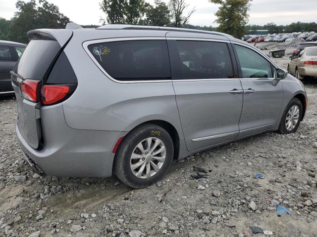 2C4RC1BG0JR214122 - 2018 CHRYSLER PACIFICA TOURING L SILVER photo 3