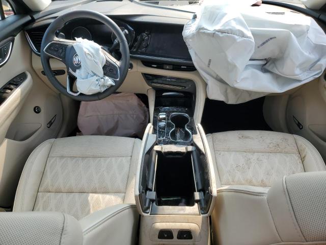 LRBFZSR42PD082770 - 2023 BUICK ENVISION AVENIR WHITE photo 8