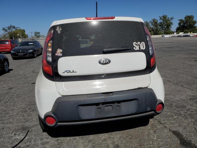 KNDJN2A22E7083303 - 2014 KIA SOUL WHITE photo 6