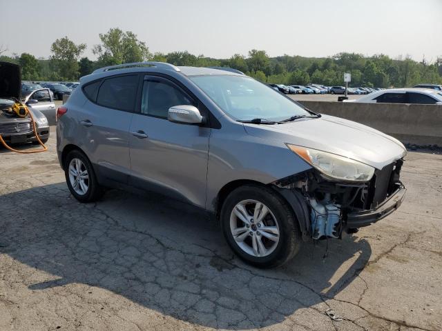KM8JU3AC6DU684355 - 2013 HYUNDAI TUCSON GLS SILVER photo 4