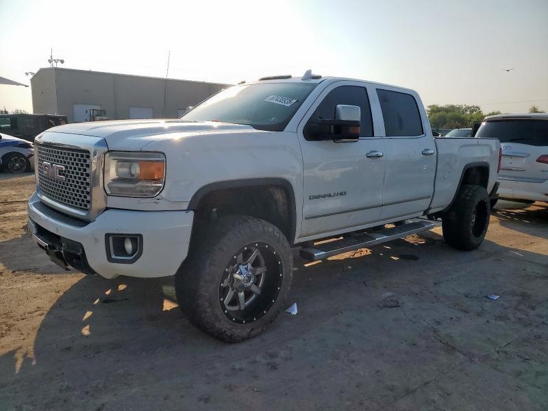 2016 GMC SIERRA K2500 DENALI, null