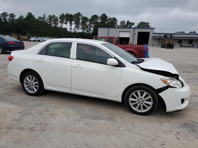 JTDBL40E99J001948 - 2009 TOYOTA COROLLA BASE WHITE photo 4