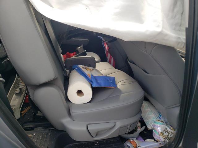 5TDGZRBH9MS092370 - 2021 TOYOTA HIGHLANDER XLE GRAY photo 11