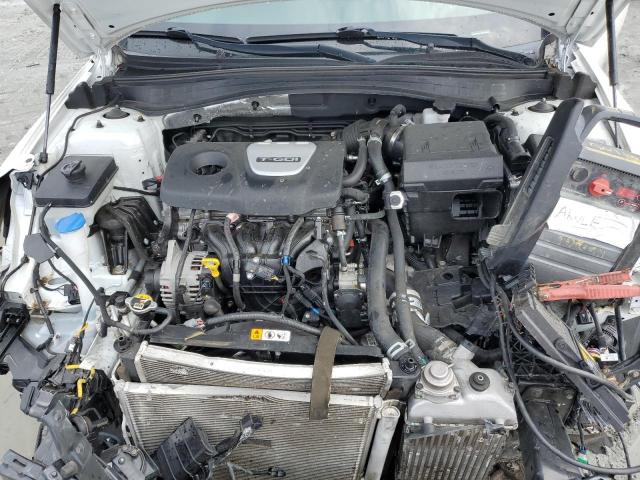 5XXGU4L16KG304563 - 2019 KIA OPTIMA EX WHITE photo 11