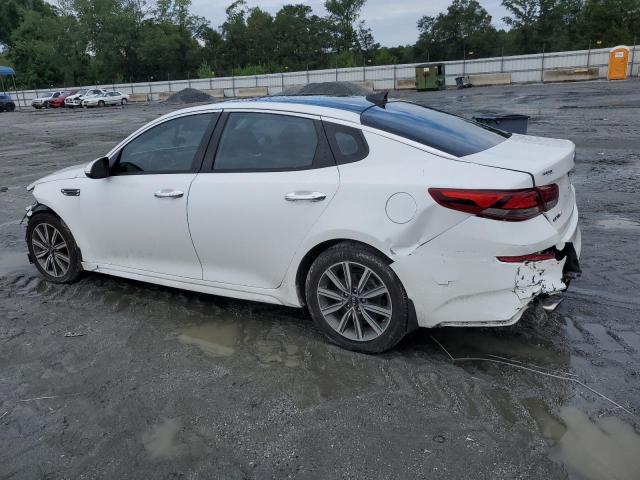 5XXGU4L16KG304563 - 2019 KIA OPTIMA EX WHITE photo 2