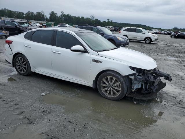 5XXGU4L16KG304563 - 2019 KIA OPTIMA EX WHITE photo 4
