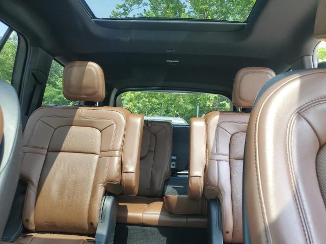 5LM5J7XC4NGL03477 - 2022 LINCOLN AVIATOR RESERVE Blanc photo 10