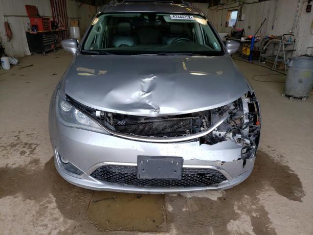 2C4RC1BG1HR517632 - 2017 CHRYSLER PACIFICA TOURING L Gümüş foto 5