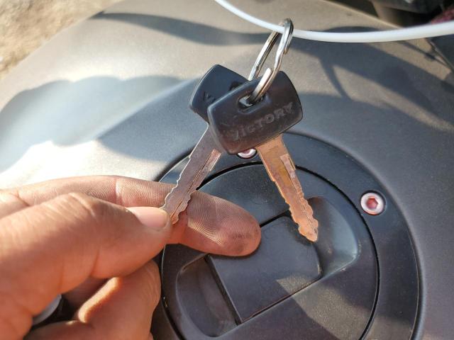 5VPDB36N6E3029767 - 2014 VICTORY MOTORCYCLES CROSS COUN Boz foto 8