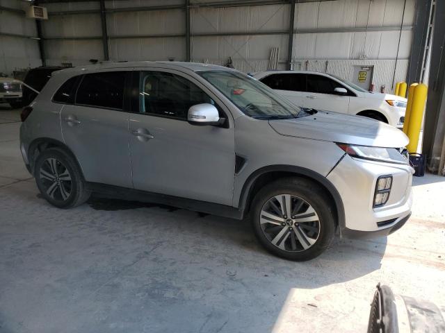 JA4AR3AU9LU011907 - 2020 MITSUBISHI OUTLANDER ES SILVER photo 4