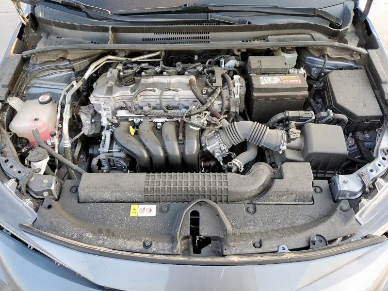 JTDEPMAE4NJ224442 - 2022 TOYOTA COROLLA LE SILVER photo 11