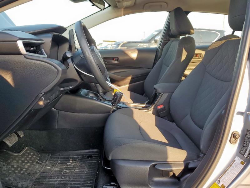 JTDEPMAE4NJ224442 - 2022 TOYOTA COROLLA LE SILVER photo 7