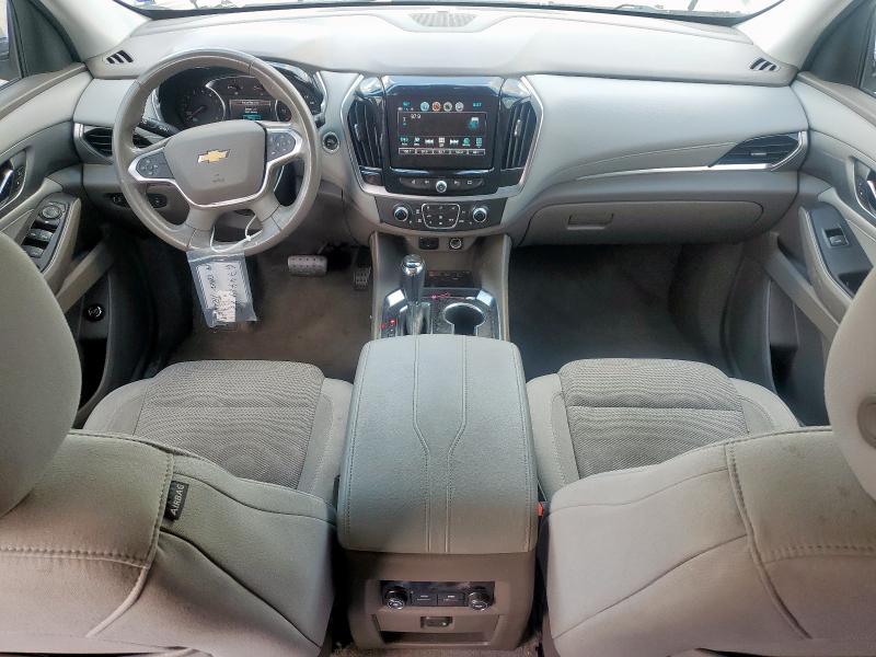 1GNERGKW7KJ237028 - 2019 CHEVROLET TRAVERSE LT فضي صورة 8