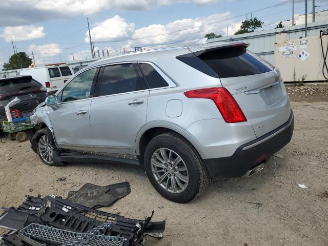 1GYKNDRS3JZ188221 - 2018 CADILLAC XT5 LUXURY 银色 照片 2