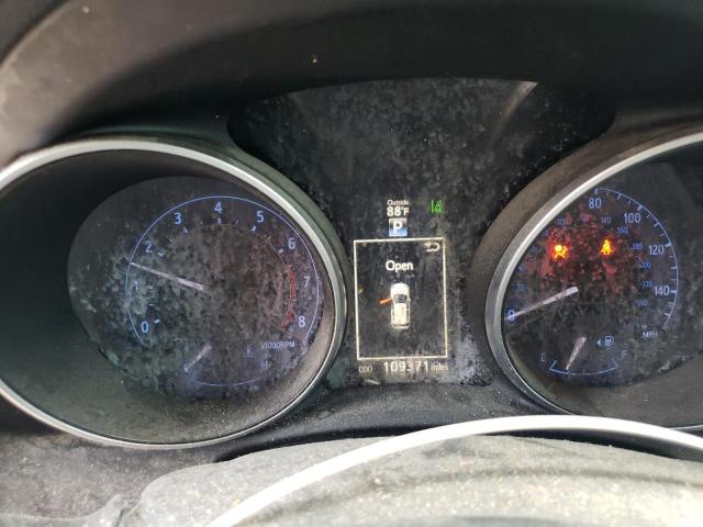 JTNKARJE1JJ561495 - 2018 TOYOTA COROLLA IM 白色 照片 9