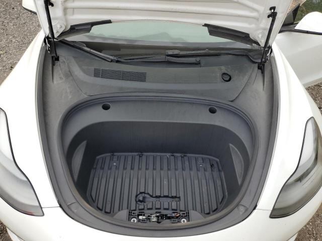 5YJ3E1EB8NF271444 - 2022 TESLA MODEL 3 Weiß Foto 12