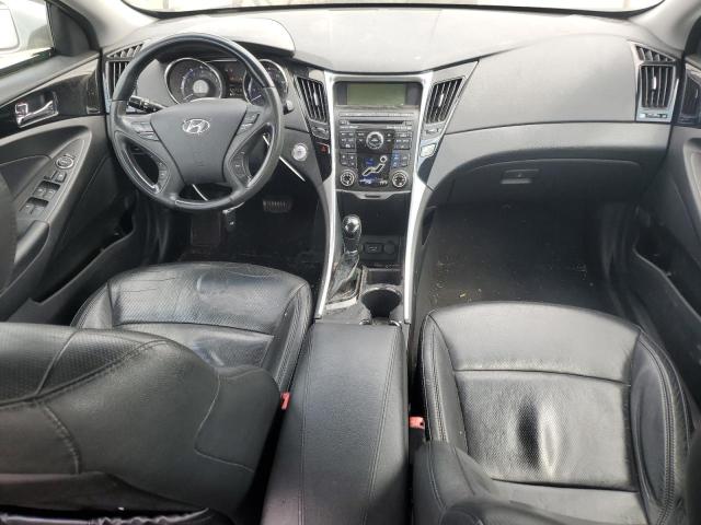 5NPEC4AC1BH123731 - 2011 HYUNDAI SONATA SE SILVER photo 8