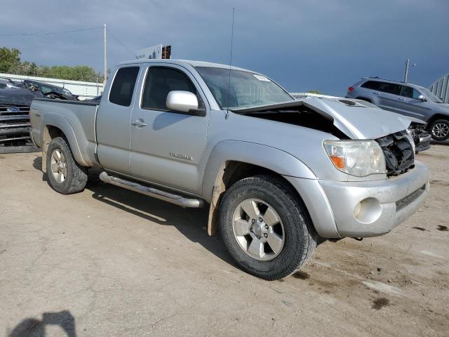 5TEUU42N27Z370172 - 2007 TOYOTA TACOMA ACCESS CAB Күміс фото 4