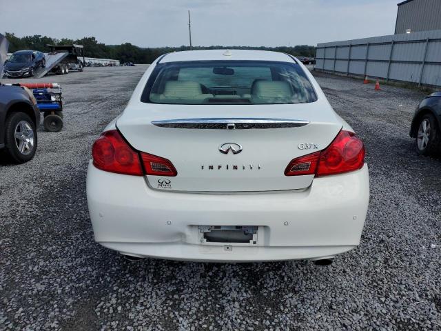 JN1CV6AR6DM768064 - 2013 INFINITI G37 WHITE photo 6