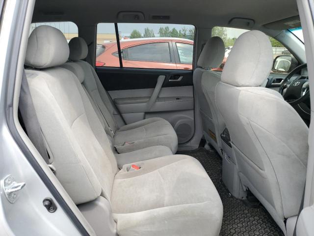 5TDBK3EHXBS067093 - 2011 TOYOTA HIGHLANDER BASE Күміс фото 11