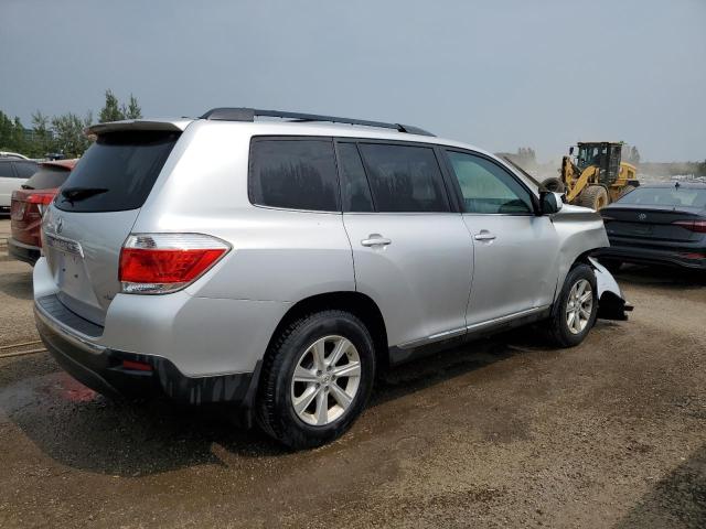 5TDBK3EHXBS067093 - 2011 TOYOTA HIGHLANDER BASE Күміс фото 3