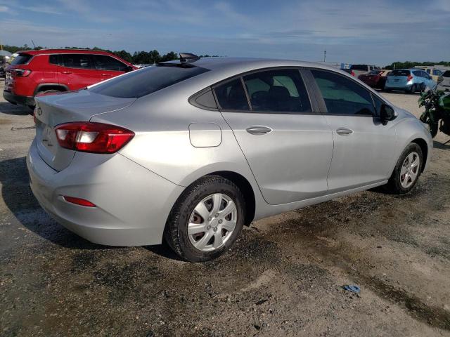 1G1BC5SM0J7223668 - 2018 CHEVROLET CRUZE LS 银色 照片 3
