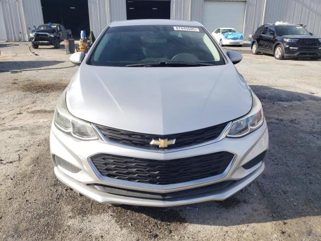 1G1BC5SM0J7223668 - 2018 CHEVROLET CRUZE LS 银色 照片 5