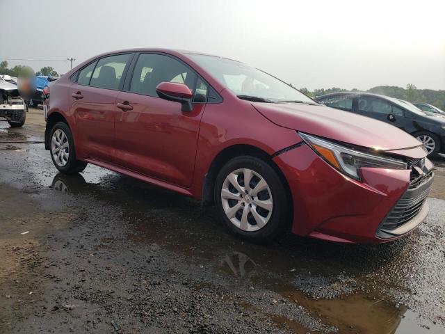 JTDBCMFE3RJ032670 - 2024 TOYOTA COROLLA LE 勃艮第红 照片 4