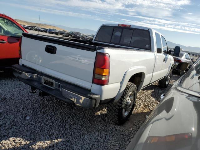 1GTGK29U0YE330147 - 2000 GMC NEW SIERRA K2500 WHITE photo 3